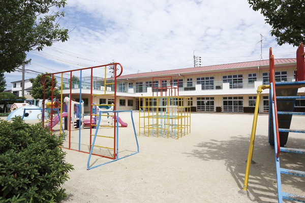 Surrounding environment. Shinsei kindergarten (1-minute walk ・ About 60m)