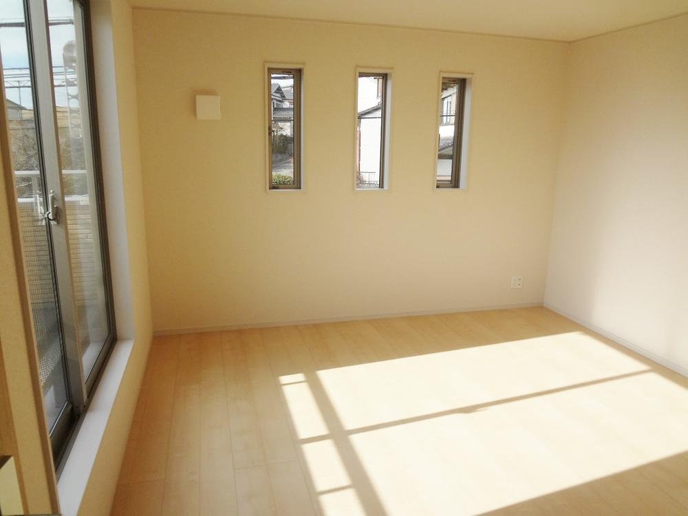 Non-living room. Indoor (12 May 2013) Shooting