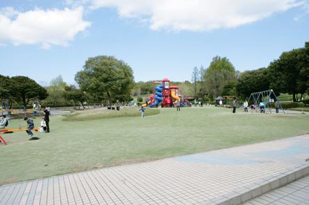 park. Otaka to green space 900m