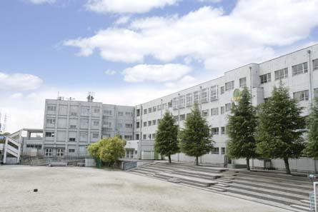 Primary school. 430m until Okehazama elementary school