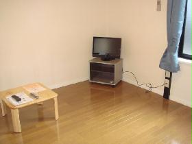 Living and room.  ※ There is also no consumer electronics installation room. 