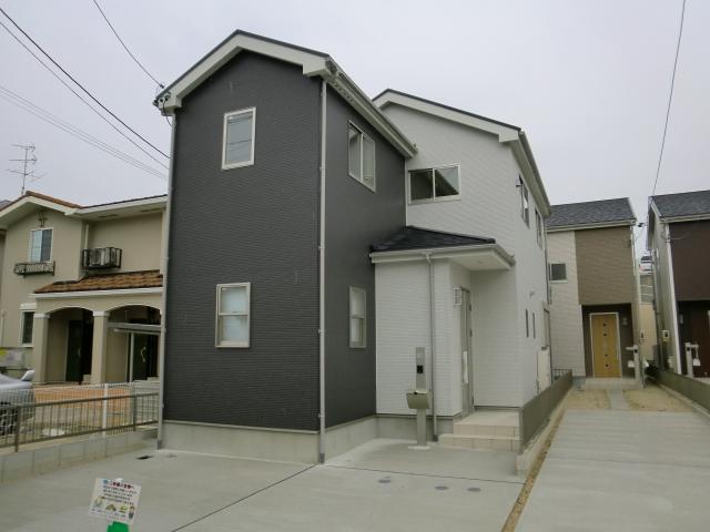 Local appearance photo. Local (10 May 2013) Shooting 4 Building