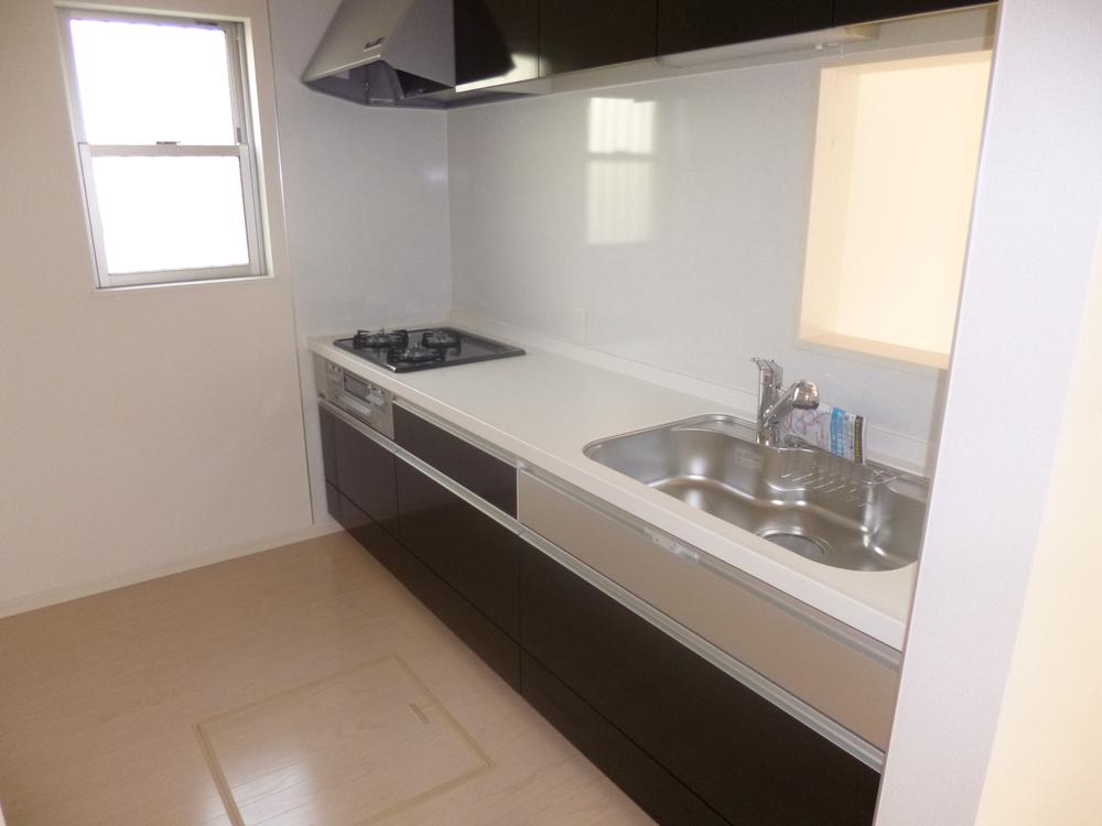 Same specifications photo (kitchen). Example of construction