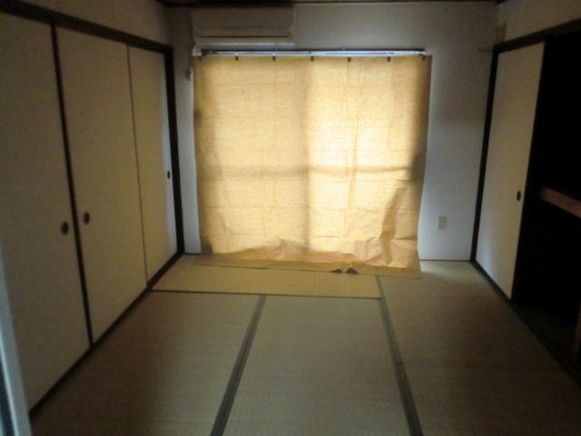 Living and room. Something useful Japanese-style room