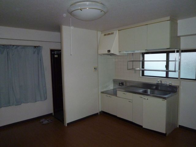 Kitchen. You can take advantage of various Veranda