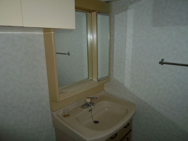 Washroom. Wide wash basin Undressing space is also allowance