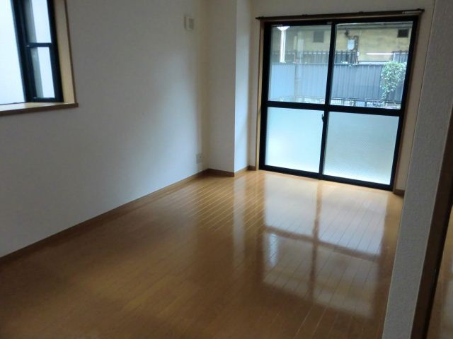 Living and room. Spacious LDK! 