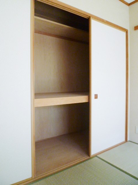 Receipt. Storage (closet type)