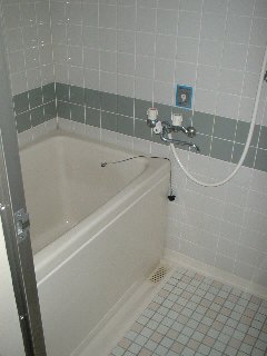 Bath. Bathroom clean afford white to base!