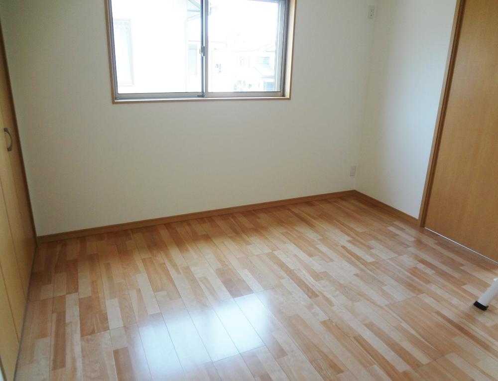 Non-living room. Indoor (July 2013) Shooting