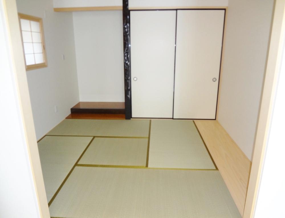 Other introspection. Indoor (July 2013) Shooting