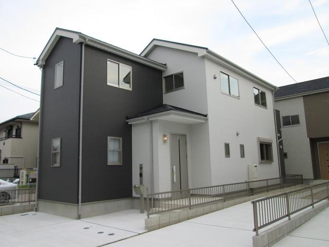 Local appearance photo. 2013 October 31, 2008 shooting