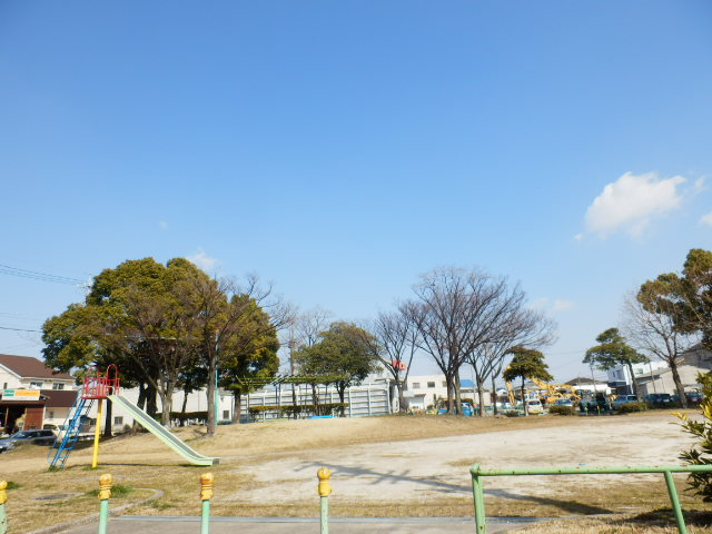 park. 383m until Kamihama park (park)