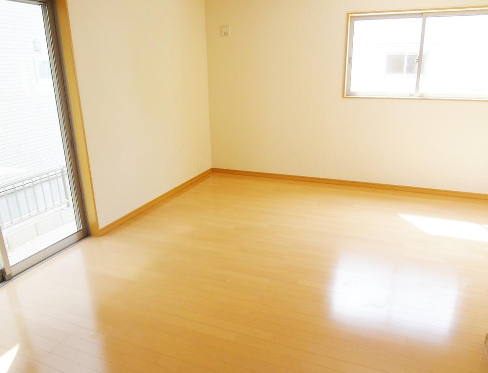 Living. Indoor (September 2013) Shooting