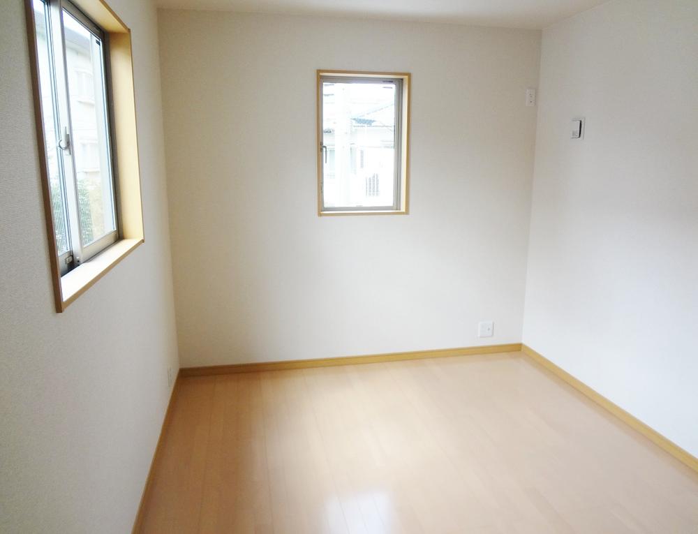 Non-living room. Indoor (September 2013) Shooting