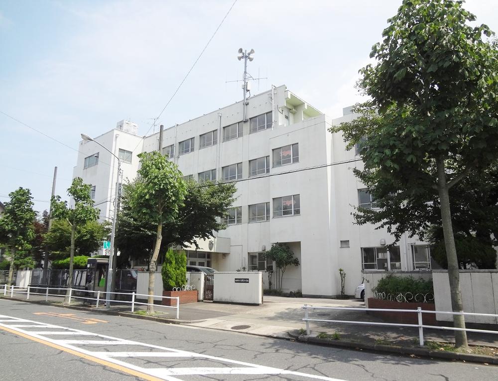 Primary school. Nagoyashiritsudai until Iso elementary school 280m
