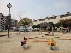 park. 174m until Tenma park