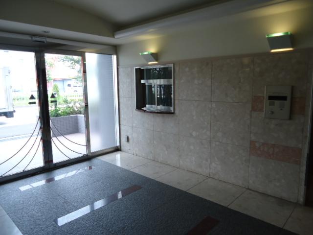 Entrance. 2013 September shooting