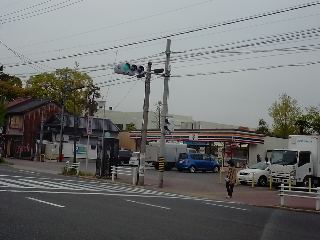 Convenience store. Seven-Eleven Nagoya Toyota 1-chome to (convenience store) 320m