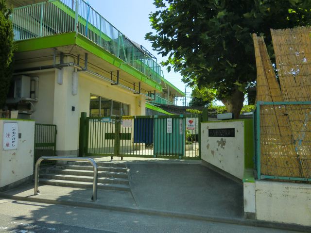 kindergarten ・ Nursery. Turf nursery school (kindergarten ・ 650m to the nursery)