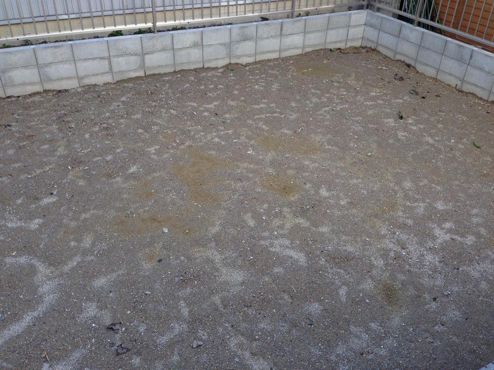 Garden. There is also a spacious garden! 