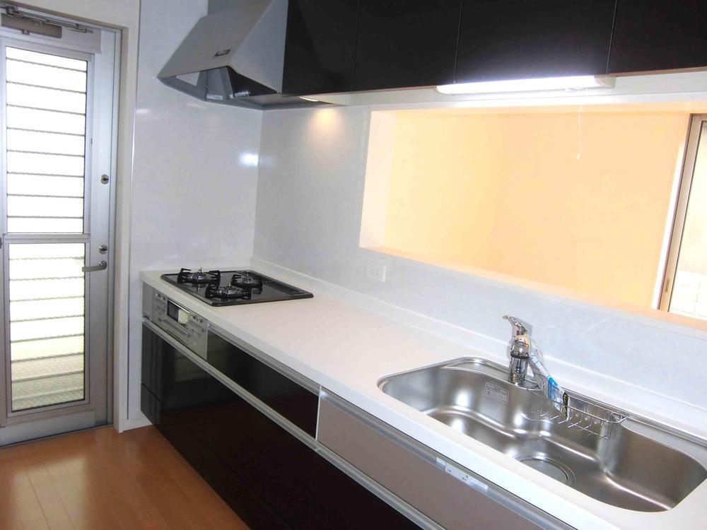 Same specifications photo (kitchen). Image same specifications