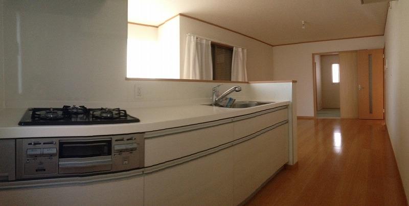 Same specifications photo (kitchen)