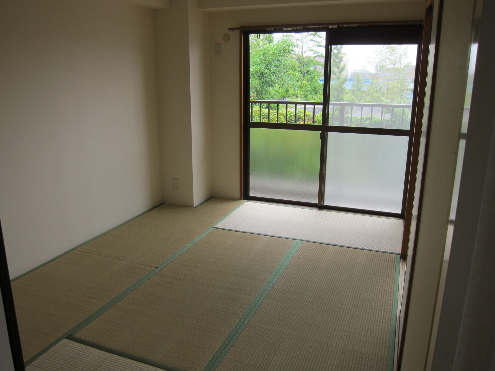 Other room space. South Japanese-style room