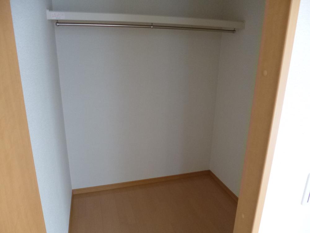 Same specifications photos (Other introspection). Example of construction Walk-in closet 