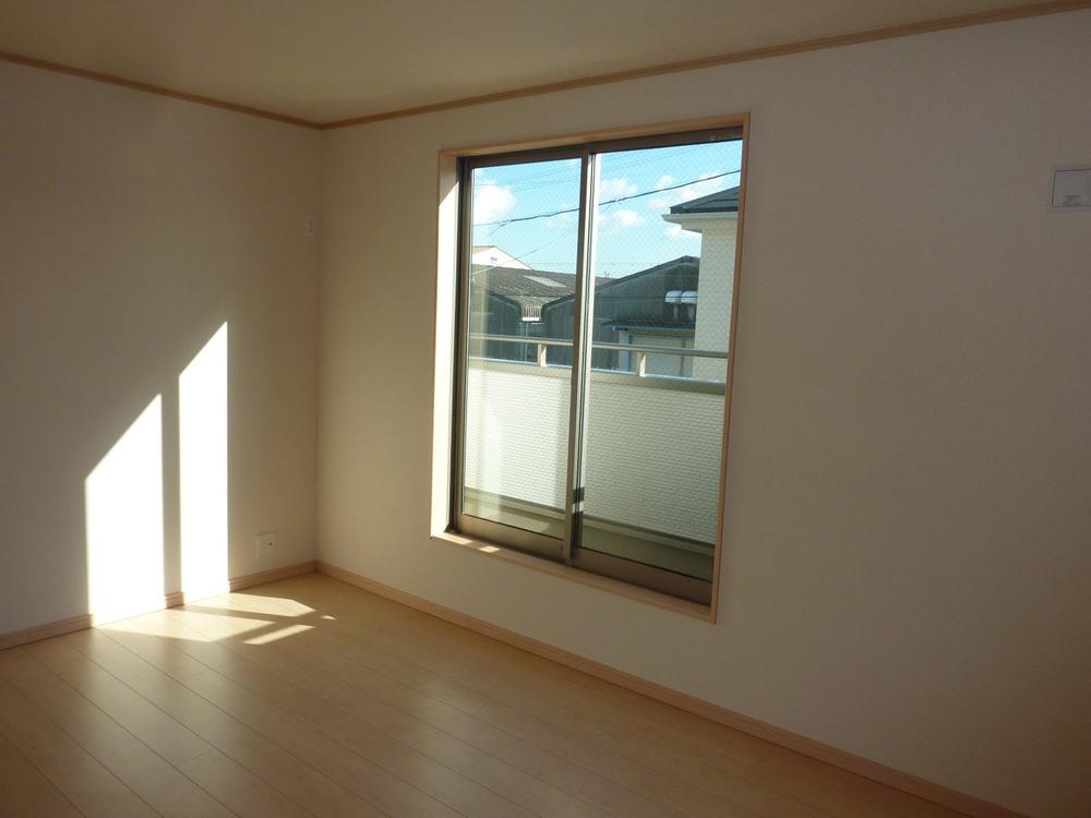 Other introspection. Building 2 room (December 2013) Shooting