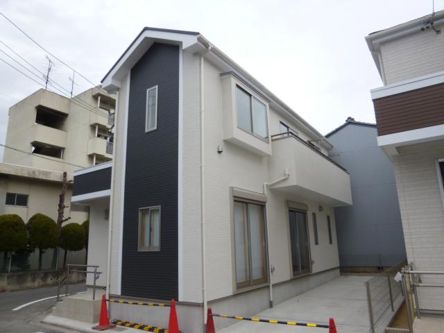 Local appearance photo. 1 Building appearance 2013 November 28, shooting