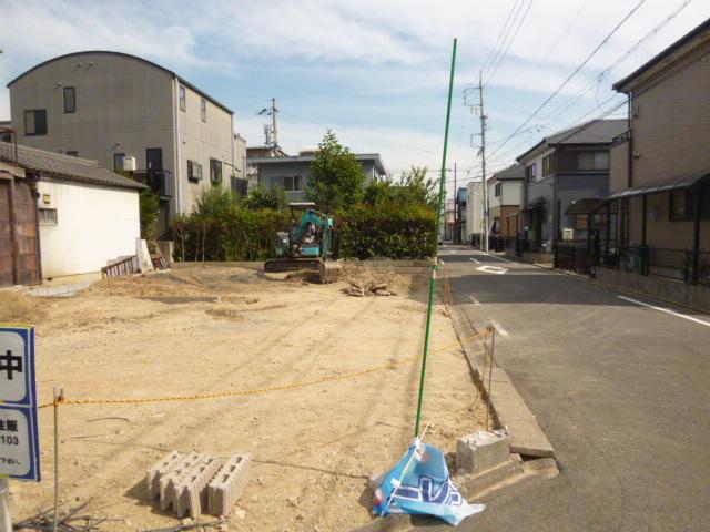 Local photos, including front road. Local photos, including front road 2013 July 19 shooting