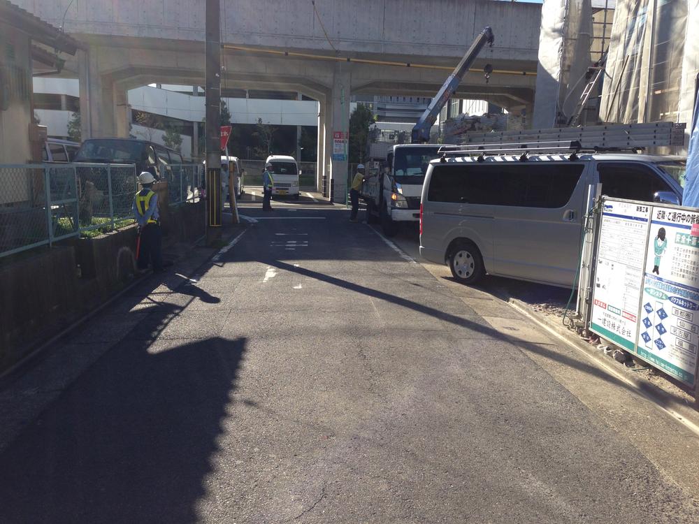 Local photos, including front road. South road