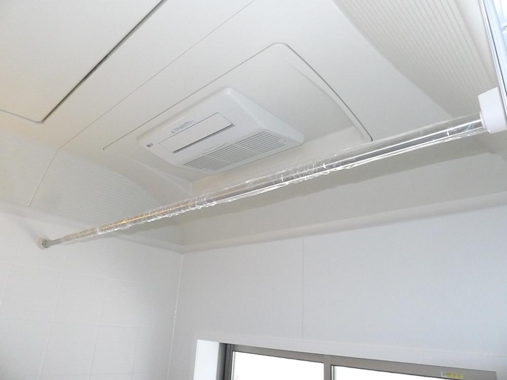 Same specifications photos (Other introspection). Bathroom clothes Example of construction