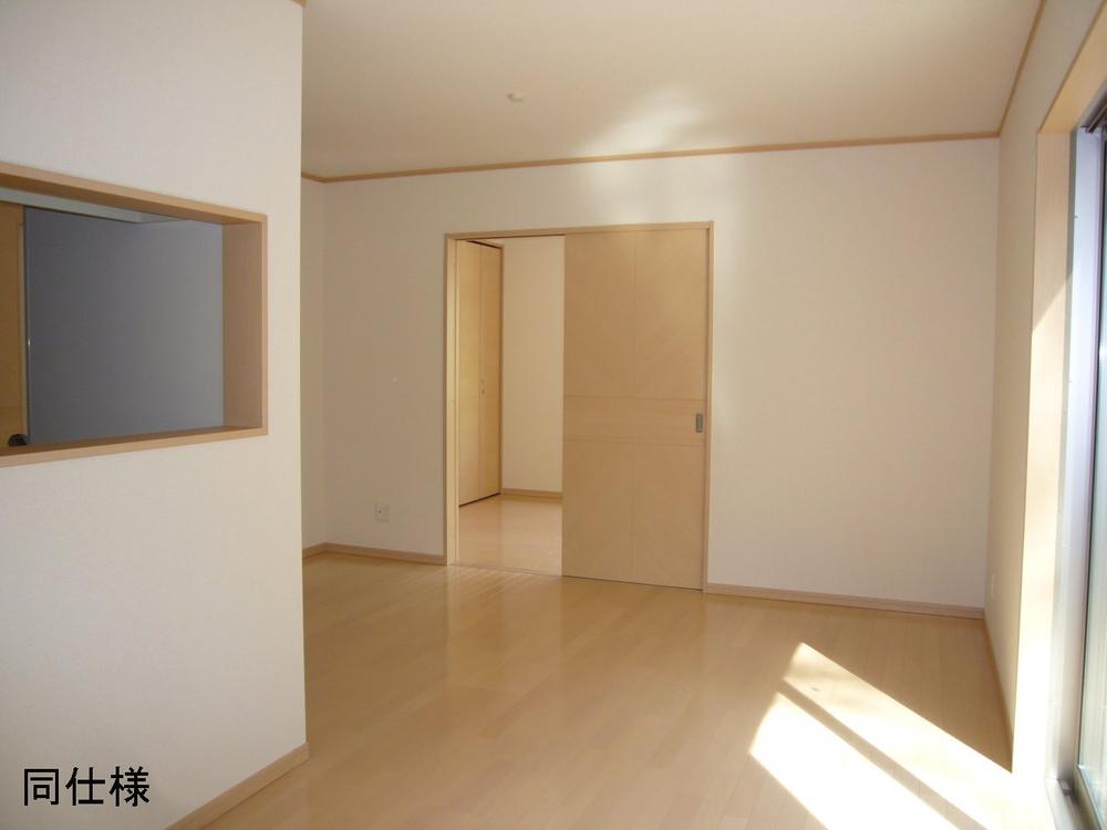 Other. Image is a photograph. It is different from the actual building. 