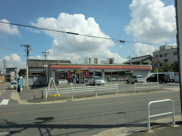 Convenience store. 1100m to Circle K (convenience store)