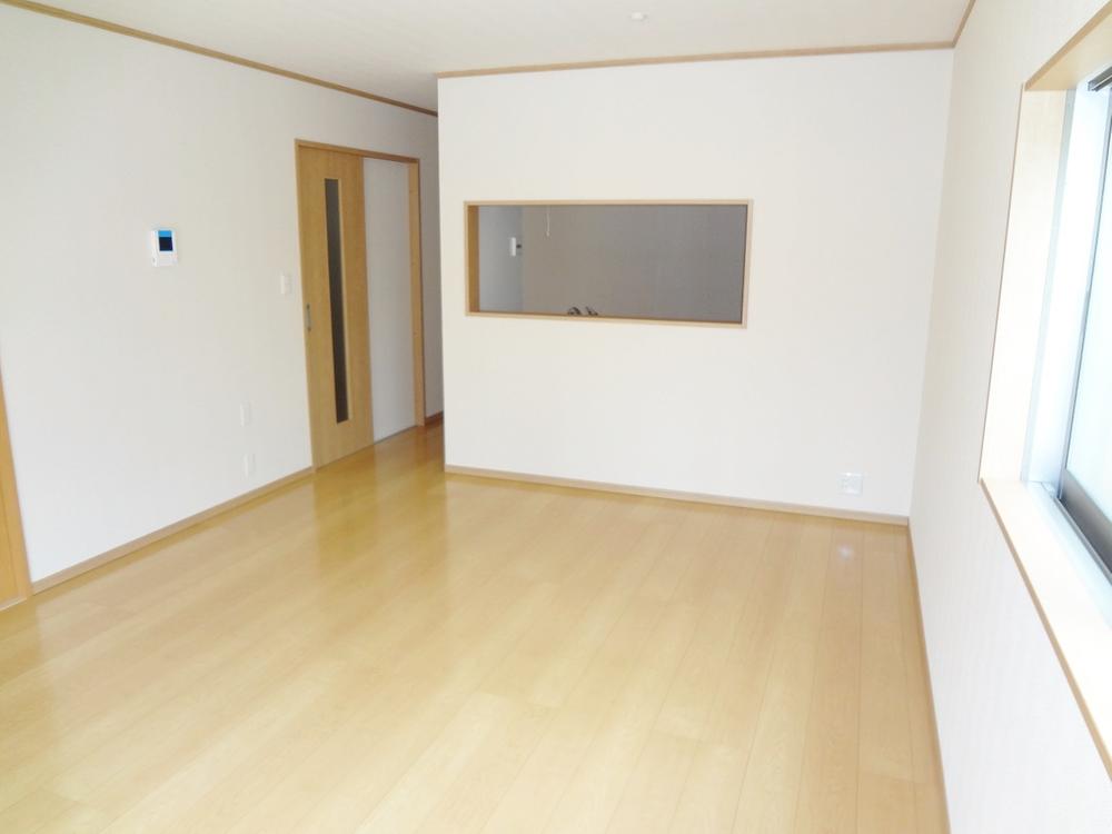 Living. Indoor (11 May 2013) shooting 1 Building