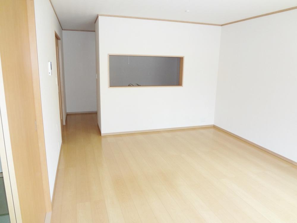 Living. Indoor (11 May 2013) shooting 1 Building