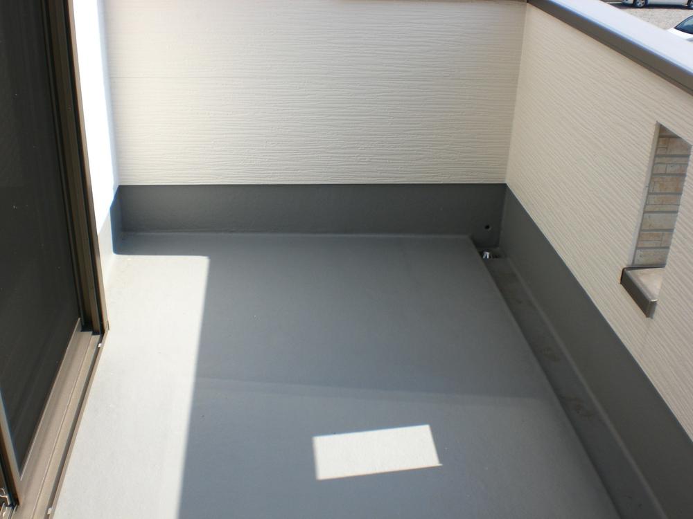 Balcony. Wide balcony