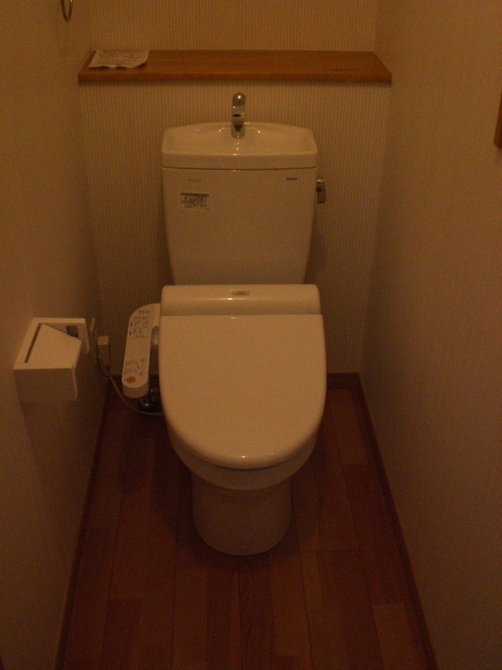 Toilet. There are first floor second floor toilet! 