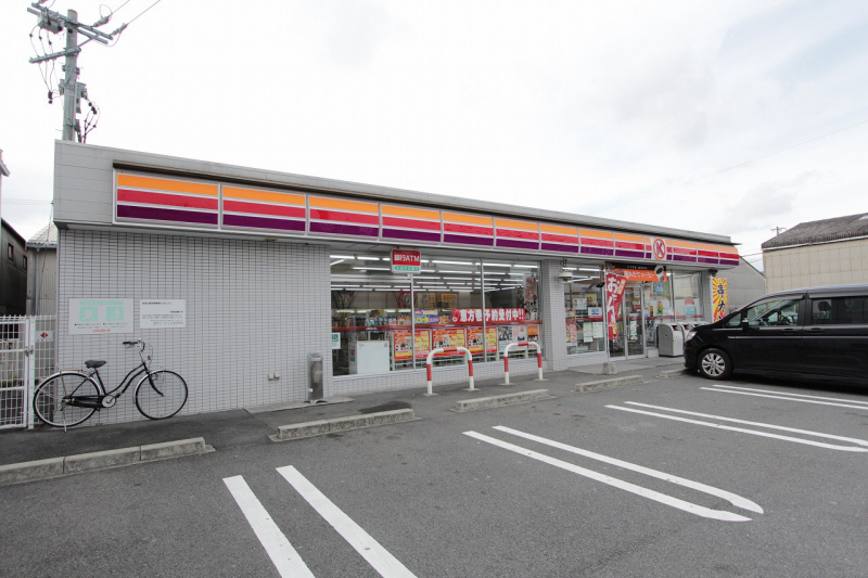 Convenience store. Circle K touchi housing Higashiten (convenience store) to 450m