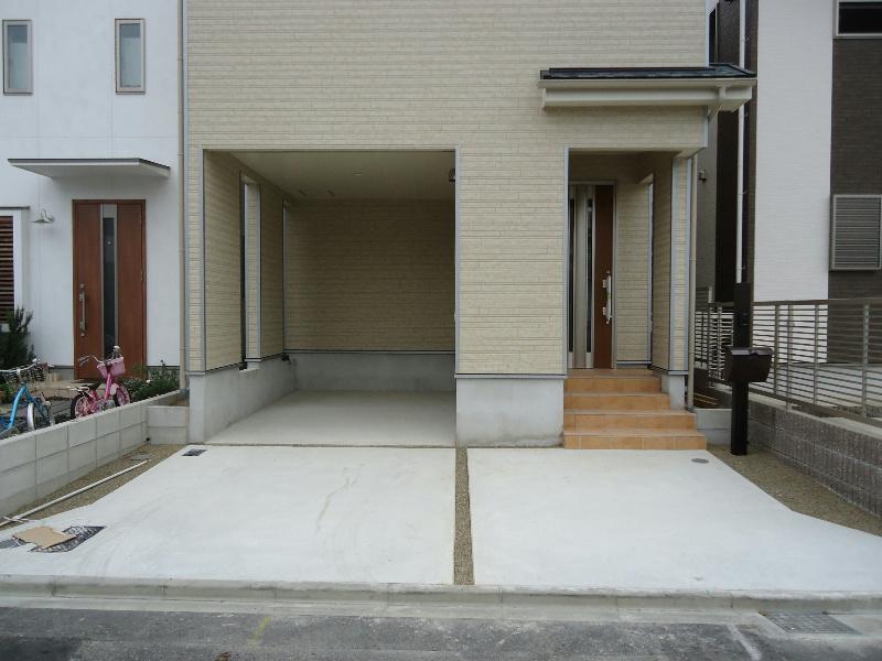 Parking lot. Parking parallel two