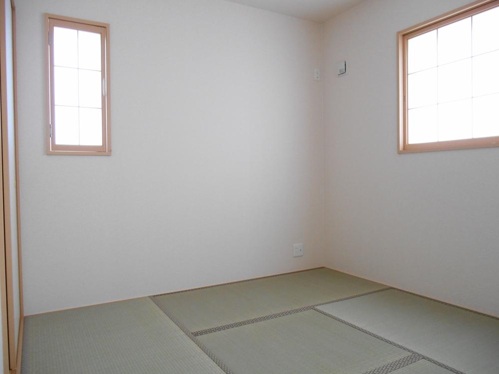 Non-living room. Living More Japanese-style