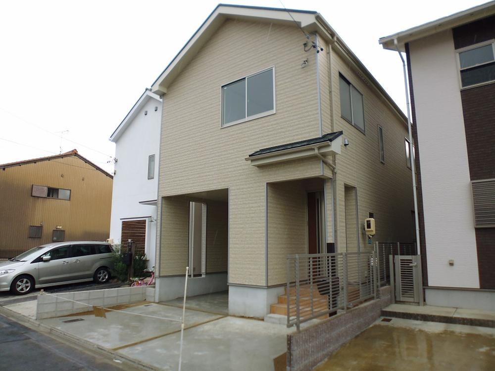 Local appearance photo. 1 Building 2013.8.30 shooting ☆ It is possible your preview! ! 