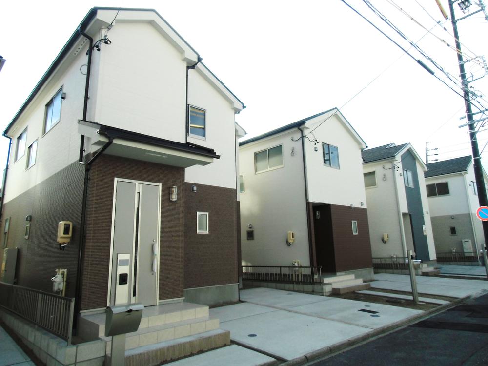 Local appearance photo. 10 Building ・ 11 Building ・ 12 Building Exterior Photos