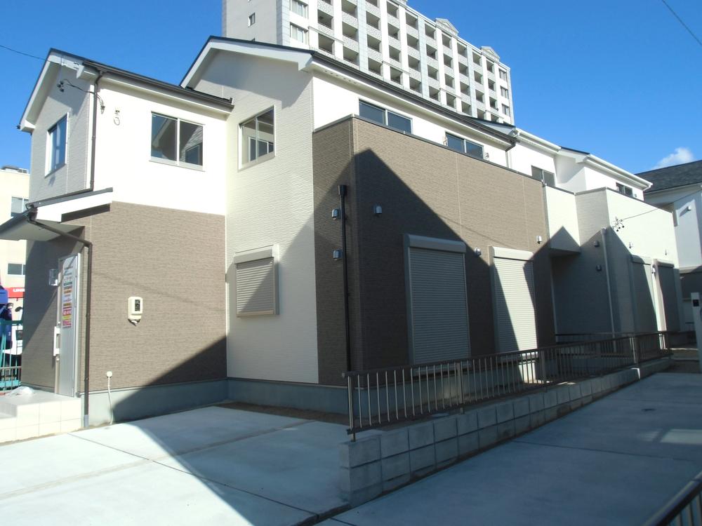 Local appearance photo. 1 Building Exterior Photos