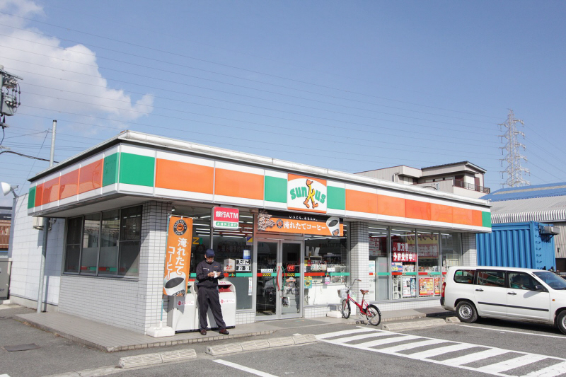 Convenience store. Thanks ling Juichiya store up (convenience store) 220m