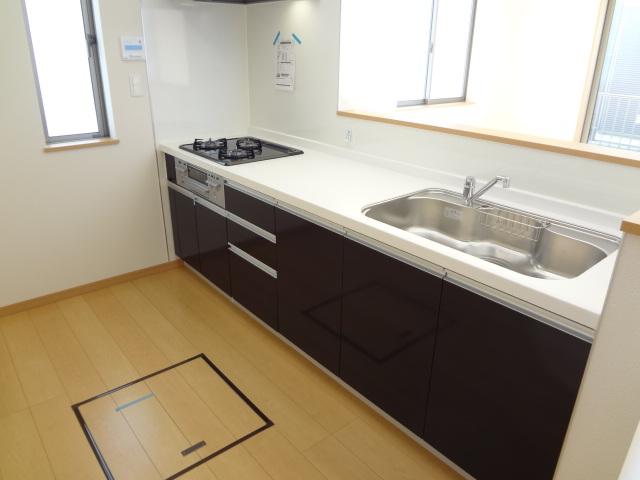 Kitchen. Under the floor with storage of the system kitchen