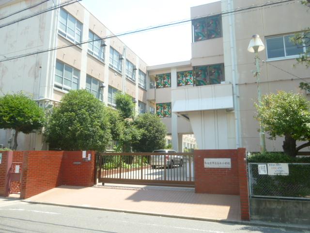 Primary school. 418m to Nagoya City Takagi Elementary School