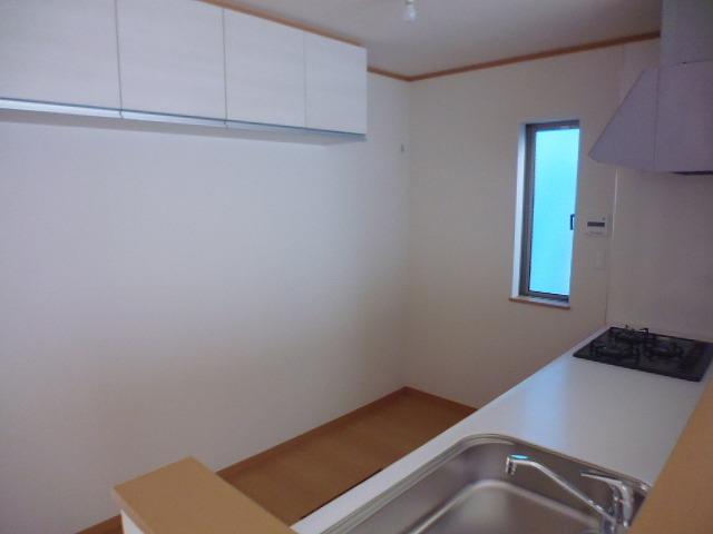 Kitchen. 2013.11.8 shooting